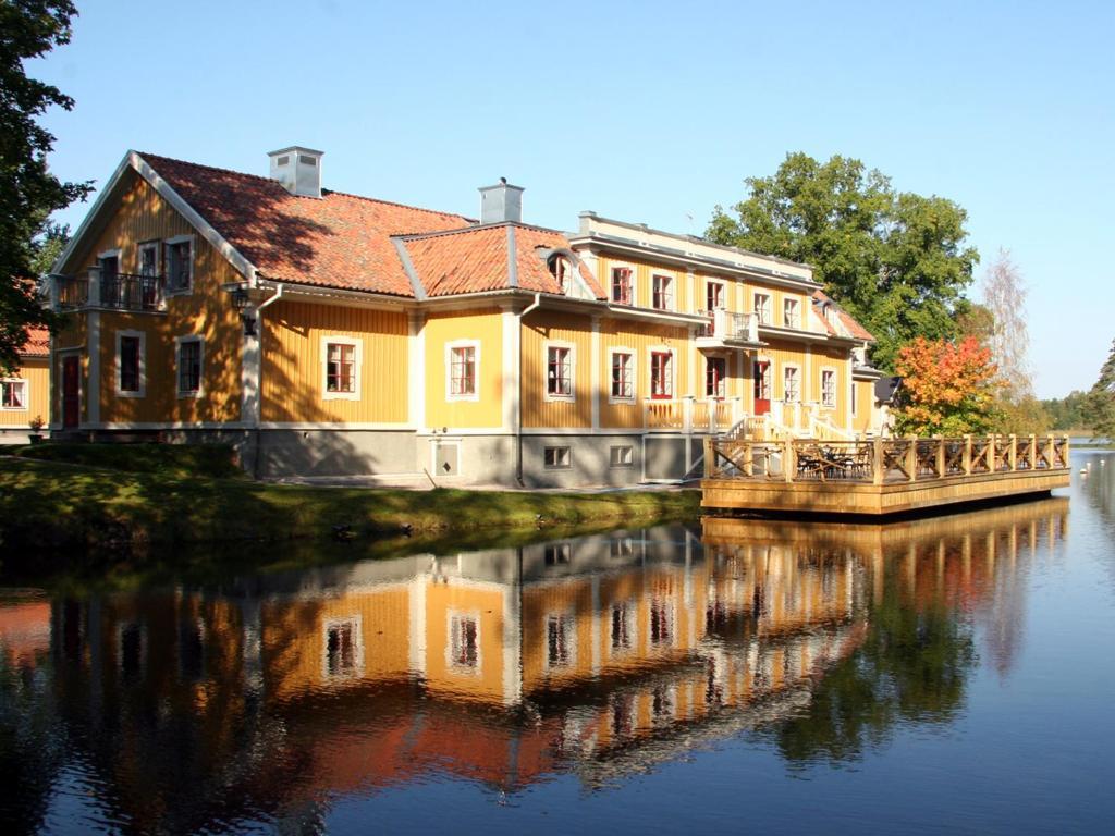 Dufweholms Herrgard Katrineholm Exterior photo