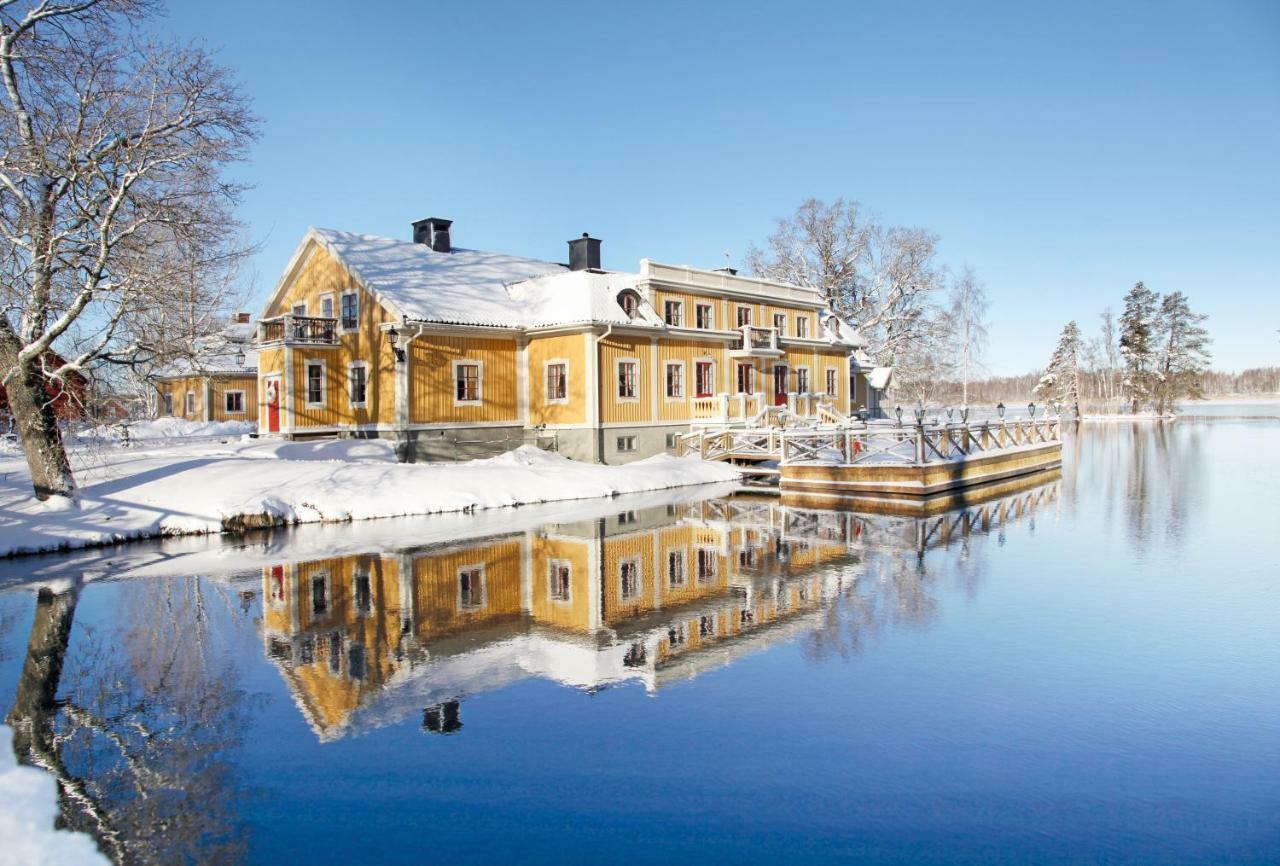 Dufweholms Herrgard Katrineholm Exterior photo